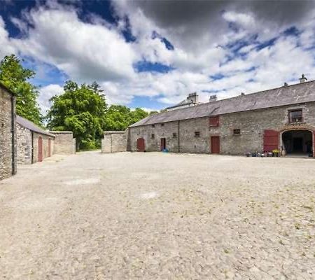 2 Bed Courtyard Apartment At Rockfield House Kells In Meath - Short Term Let Exteriér fotografie