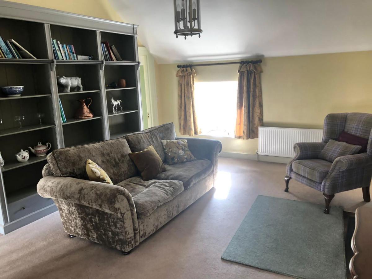 2 Bed Courtyard Apartment At Rockfield House Kells In Meath - Short Term Let Exteriér fotografie