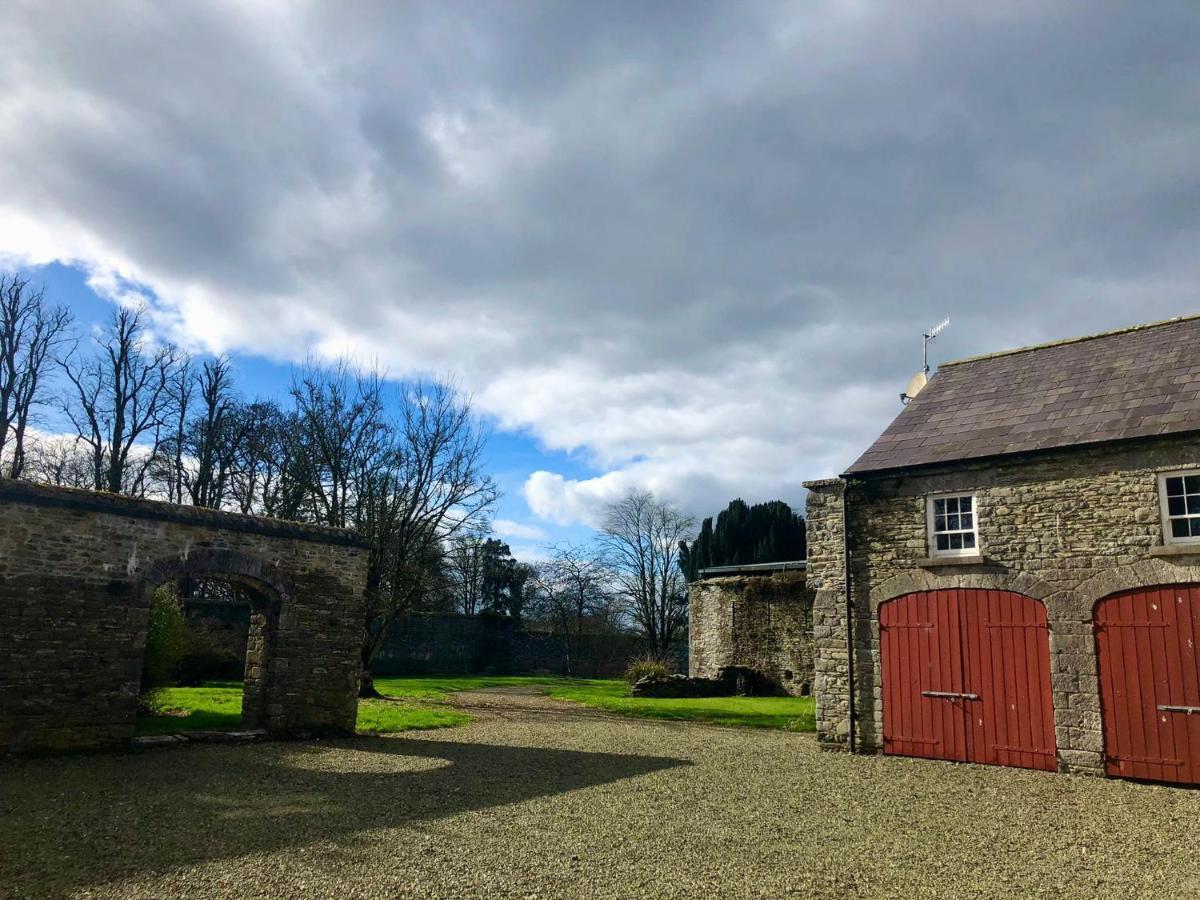 2 Bed Courtyard Apartment At Rockfield House Kells In Meath - Short Term Let Exteriér fotografie