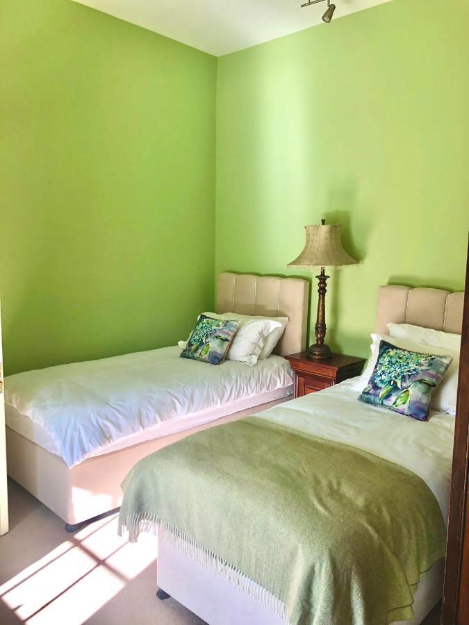 2 Bed Courtyard Apartment At Rockfield House Kells In Meath - Short Term Let Exteriér fotografie